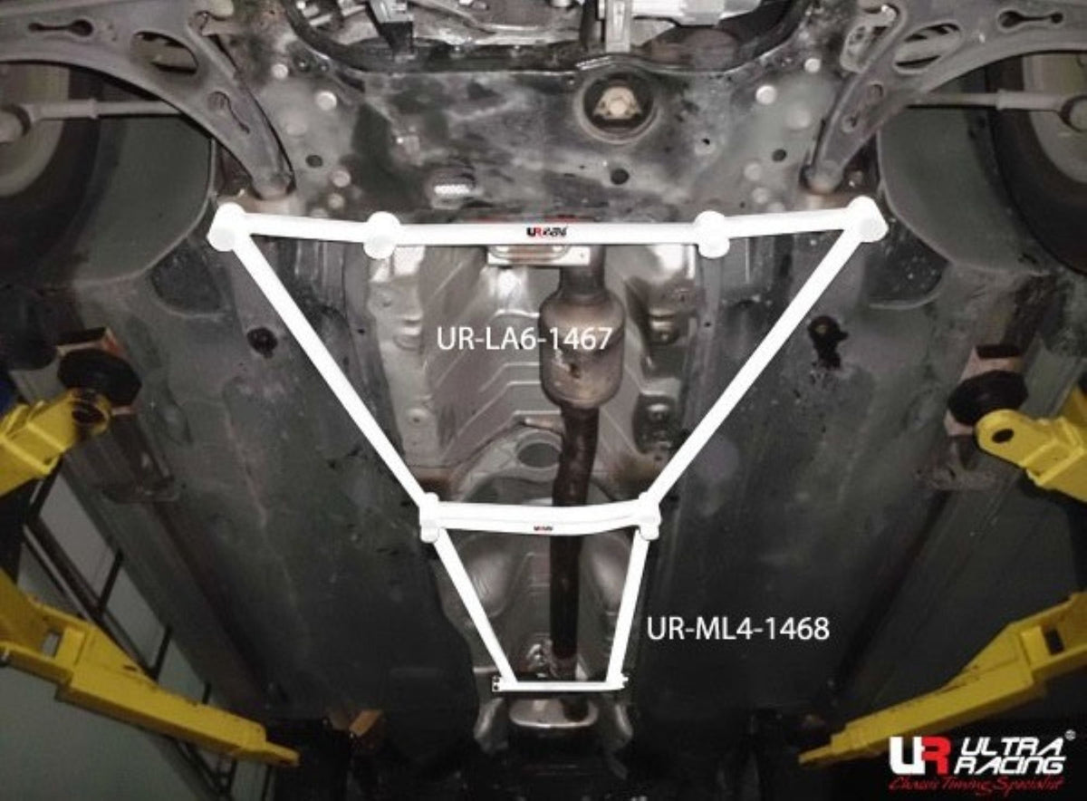 Ultra Racing - 4pt Middle Lower Brace - 2009-2016 Volkswagen Tiguan (5N) - UR-ML4-1468