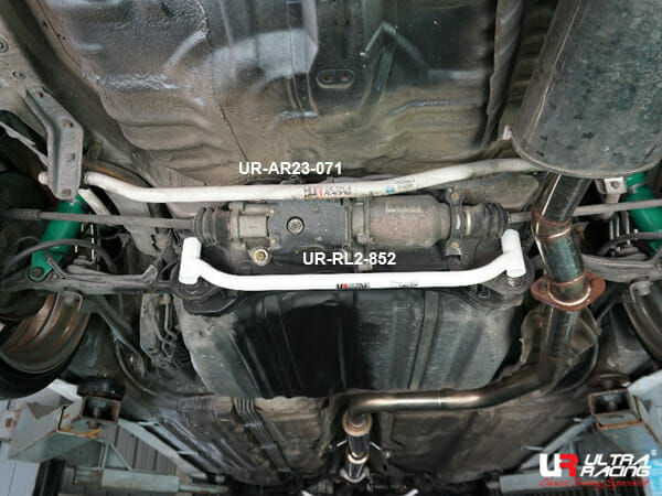 Ultra Racing - 2pt Rear Lower Brace - 1997-2001 Honda Prelude (BB6) - UR-RL2-852