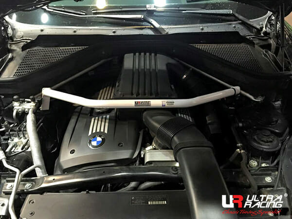 Ultra Racing - 2pt Front Strut Tower Brace - 2007-2013 BMW X5 (E70) - UR-TW2-1182