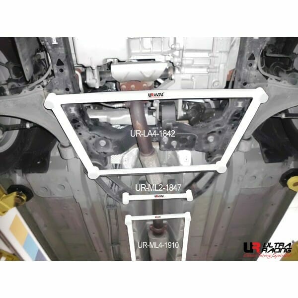 Ultra Racing - 2pt Middle Lower Brace - 2014-2020 Chevrolet Impala (Epsilon II) - UR-ML2-1847
