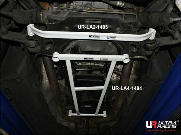 Ultra Racing - 4pt Front Lower Brace - MERCEDES-BENZ CLS55 AMG (W219) 2006-2011 - UR-LA4-1484