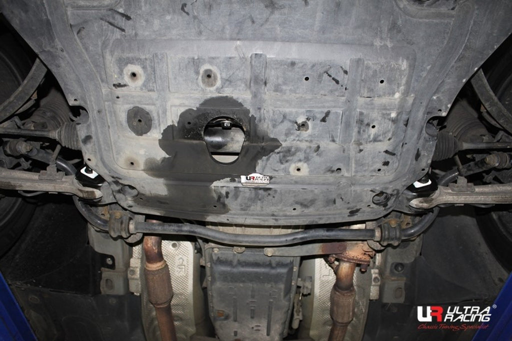 Ultra Racing - 2pt Front Lower Brace - HYUNDAI GENESIS SEDAN (BH) 2009-2014 - UR-LA2-2182