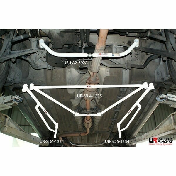 Ultra Racing - 2pt Front Lower Brace - 1990-1993 Accord (CB) - UR-LA2-529A