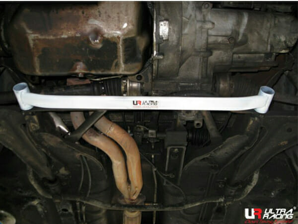 Ultra Racing - 2pt Front Lower Brace - 1974-1983 Volkswagen Golf - UR-LA2-979