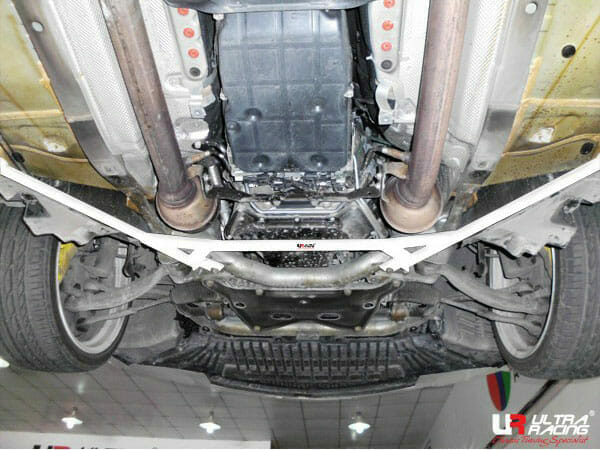 Ultra Racing - 4pt Front Lower Brace - MERCEDES-BENZ C-CLASS (W204) 2008-2014 - UR-LA4-1822