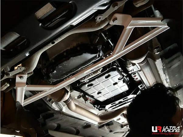 Ultra Racing - 4pt Front Lower Brace - MERCEDES-BENZ E-CLASS (W212/S212) 2010-2016 - UR-LA4-1836