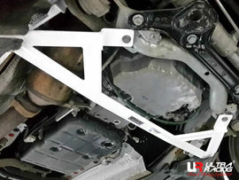 Ultra Racing - 4pt Front Lower Brace - MERCEDES-BENZ E-CLASS COUPE (C207) 2010-2017 - UR-LA4-2523