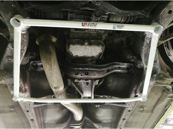 Ultra Racing - 4pt Front Lower Brace - 2002-2007 Subaru Impreza WRX/STI (GD) - UR-LA4-343