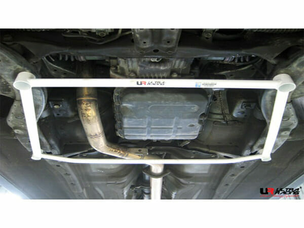 Ultra Racing - 4pt Front Lower Brace - 2003-2008 Subaru Forester (SG) / 2009-2013 Subaru Forester (SH) / 2002-2007 Subaru Impreza (GD) / 2002-2003 Subaru Impreza wagon (GG) - UR-LA4-674