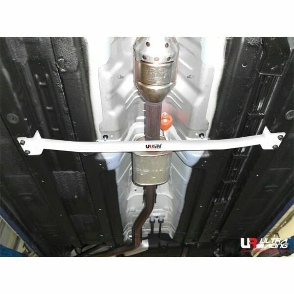 Ultra Racing - 2pt Middle Lower Brace - 2012-2017 Hyundai Accent (RB) / 2012-2017 Kia Rio (UB) - UR-ML2-2087