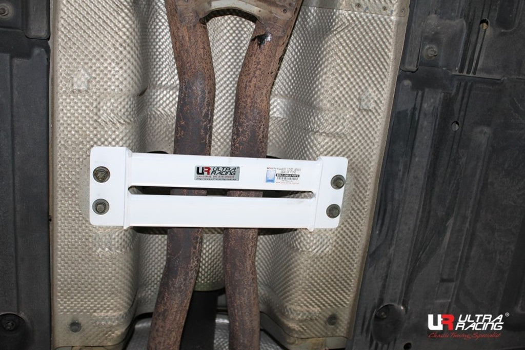 Ultra Racing - 2pt Middle Lower Brace - HYUNDAI GENESIS SEDAN (BH) 2009-2014 - UR-ML2-2183
