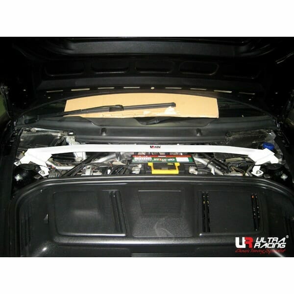 Ultra Racing - 2pt Front Strut Tower Brace - PORSCHE 911 (997) 2004-2010 - UR-TW2-1504
