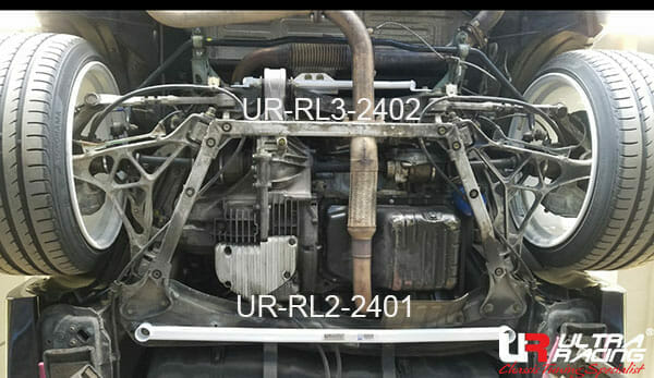 Ultra Racing - 2pt Rear Lower Brace - 1991-2005 Acura NSX - UR-RL2-2401