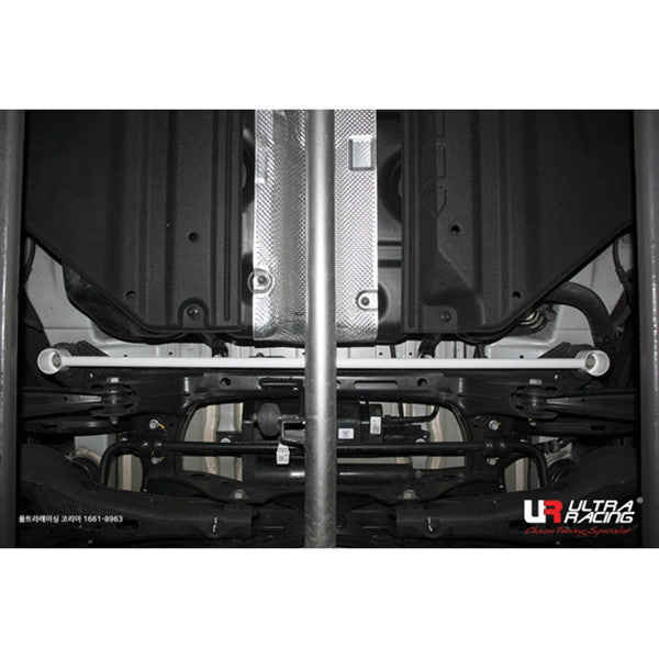 Ultra Racing - 2pt Rear Lower Brace 2020+ Sonata (DN8) / 2021+ Kia K5 (DL3) - UR-RL2-4138
