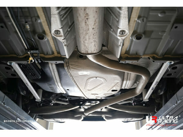 Ultra Racing - 4pt Rear Lower Side Braces (PAIR) - 2014-2020 Chevrolet Impala (Epsilon II) - URKR-RS4-3627P