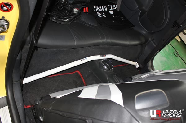 Ultra Racing - 2pt Room Brace - 2002-2006 MINI Cooper S (R53) - UR-RO2-868