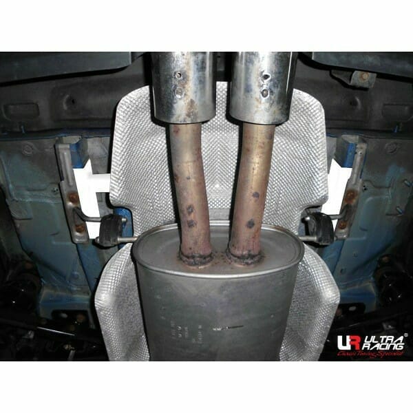 Ultra Racing - 2pt Rear Torsion Brace - MINI COOPER (R56) HATCH 2006-2013 - UR-RT2-1718