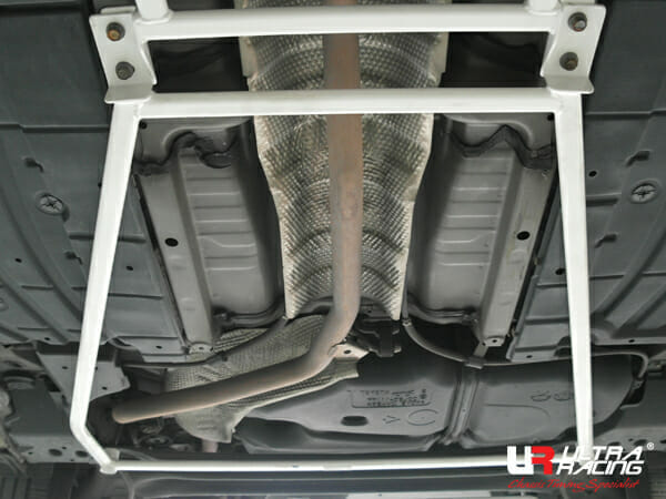 Ultra Racing - 4pt Rear Lower Brace - 2010-2015 Toyota Prius - UR-RL4-1636