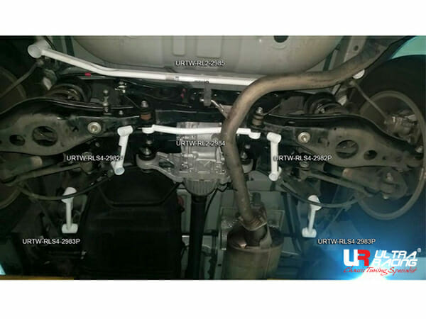 Ultra Racing - 4pt Rear Side Braces (PAIR) - RAV4 RAV4 (XA40) 2013-2018 - UR-RS4-2982P
