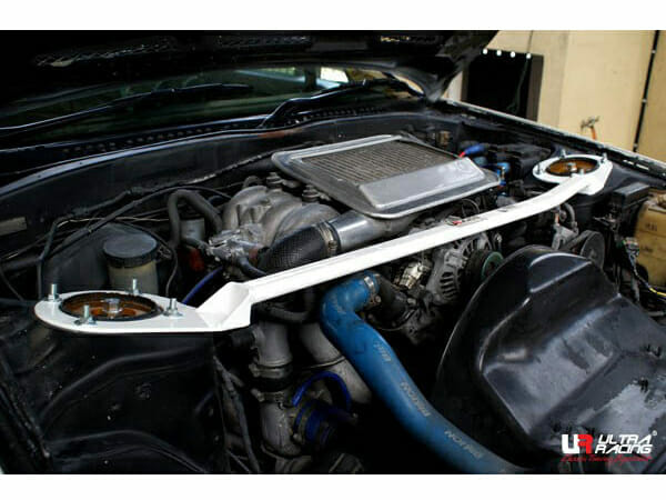 Ultra Racing - 2pt Front Strut Tower Brace - 1986-1991 Mazda RX-7 (FC) - UR-TW2-1008