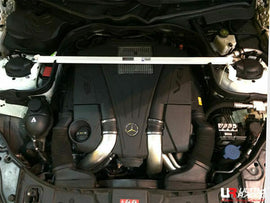 Ultra Racing - 2pt Front Strut Tower Brace - MERCEDES-BENZ CLS 63 AMG (W218) 2011-2017 - UR-TW2-2921