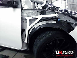 Ultra Racing - 3pt Fender Braces (PAIR) - Toyota COROLLA (E170) 2014-2018 - UR-FD3-3540P