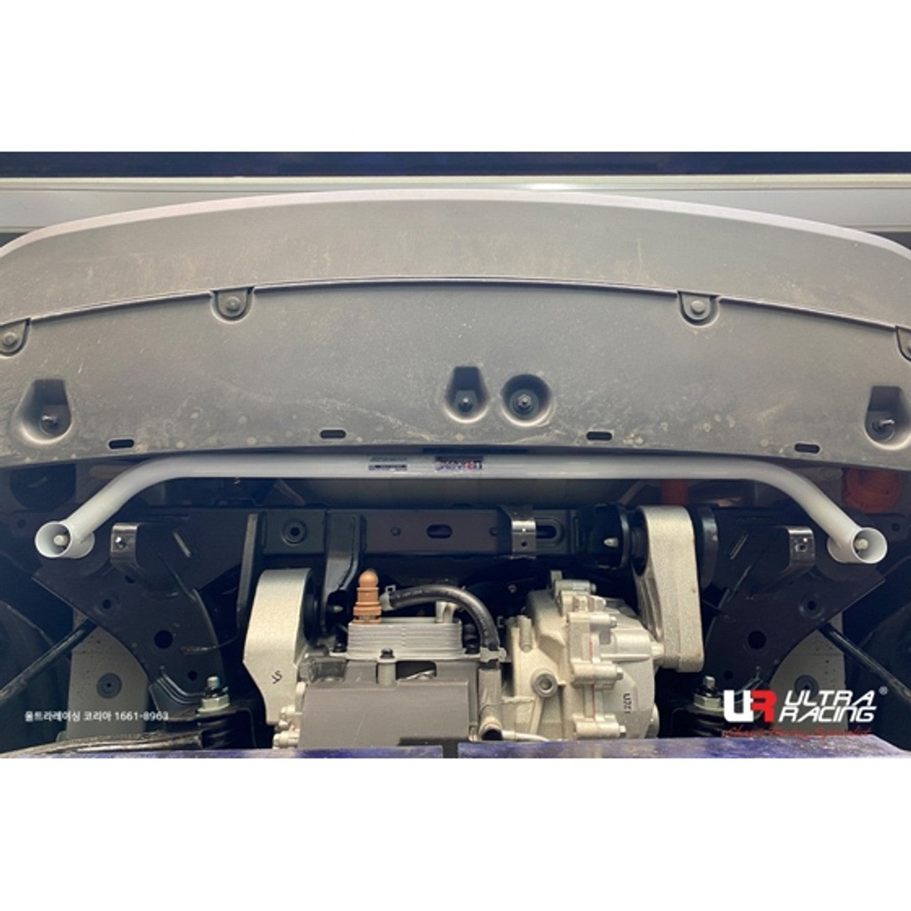 Ultra Racing - 2pt Rear Lower Brace - KIA EV6 (CV) 2022-2023 - UR-RL2-4279