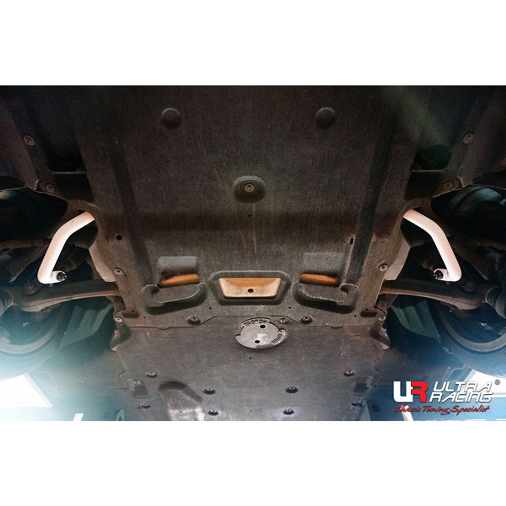 Ultra Racing - 27mm Front Sway Bar - BMW 5 SERIES (F10) 2010-2016 - UR-AF27-468