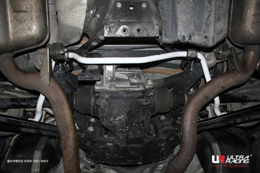 Ultra Racing - 21mm Rear Sway Bar - BMW 3 SERIES (E46) 1999-2006 - UR-AR21-265