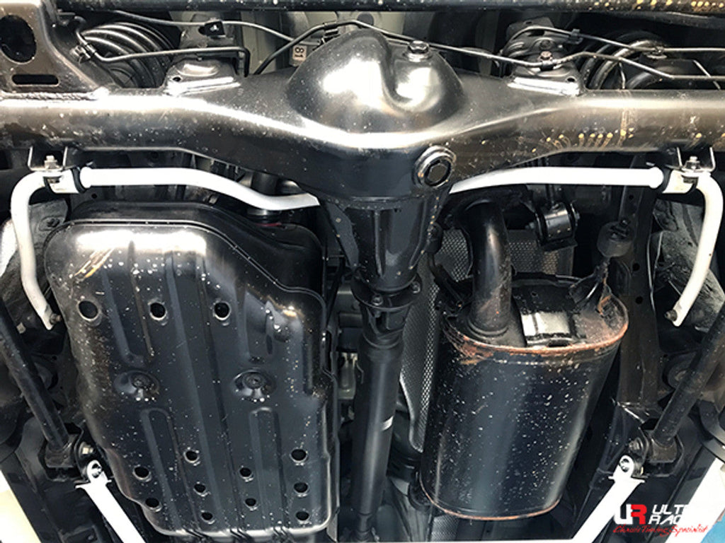 Ultra Racing - 22mm Rear Sway Bar - Toyota FJ CRUISER (GSJ15W) 2006-2014 - UR-AR22-569