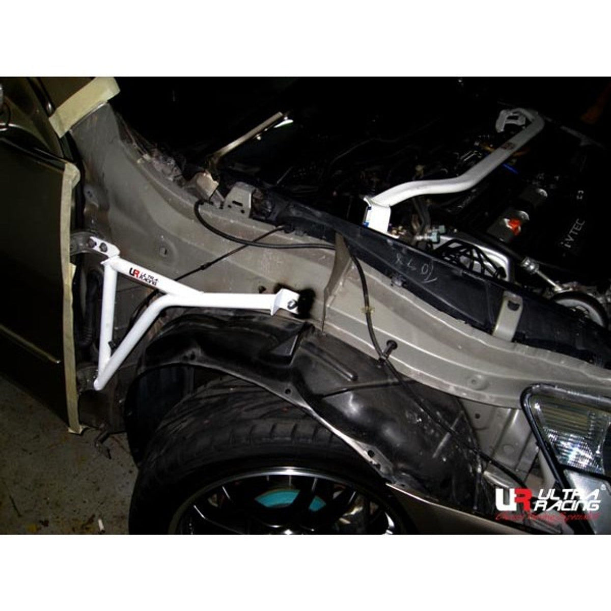 Ultra Racing - 3pt Front Fender Braces (PAIR) -  03-07 Accord (CM5)  - UR-FD3-706P