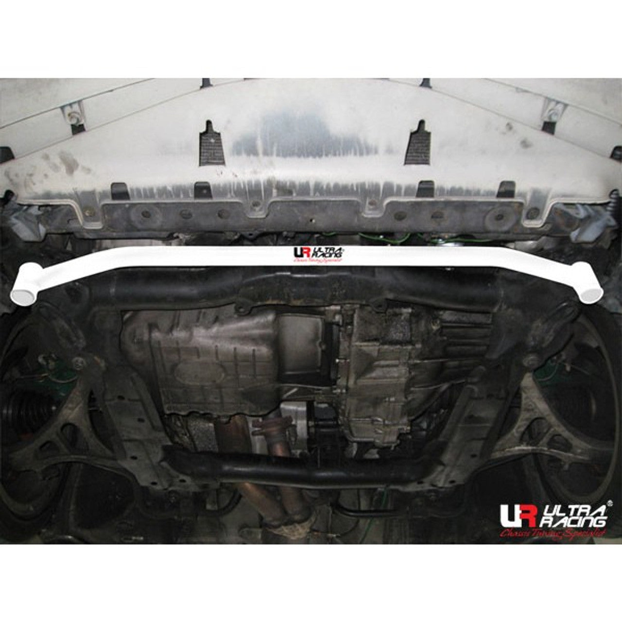 Ultra Racing - 2pt Front Lower Brace - Acura RSX (DC5) 2002-2006 - UR-LA2-1013