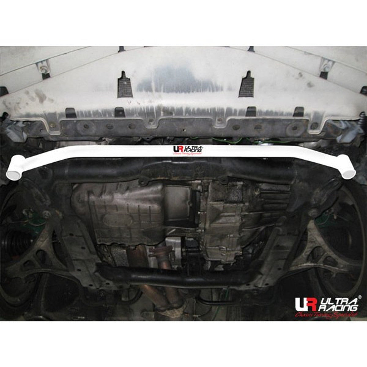 Ultra Racing - 2pt Front Lower Brace - Acura RSX (DC5) 2002-2006 - UR-LA2-1013