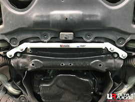 Ultra Racing - 2pt Front Lower Brace - MERCEDES-BENZ S350/500 (W221) 2007-2013 - UR-LA2-2050