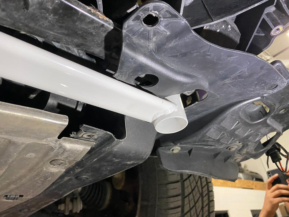 Ultra Racing - 2pt Front Lower Brace - HONDA CIVIC (FC) SEDAN/COUPE 2016-2021 - UR-LA2-3523