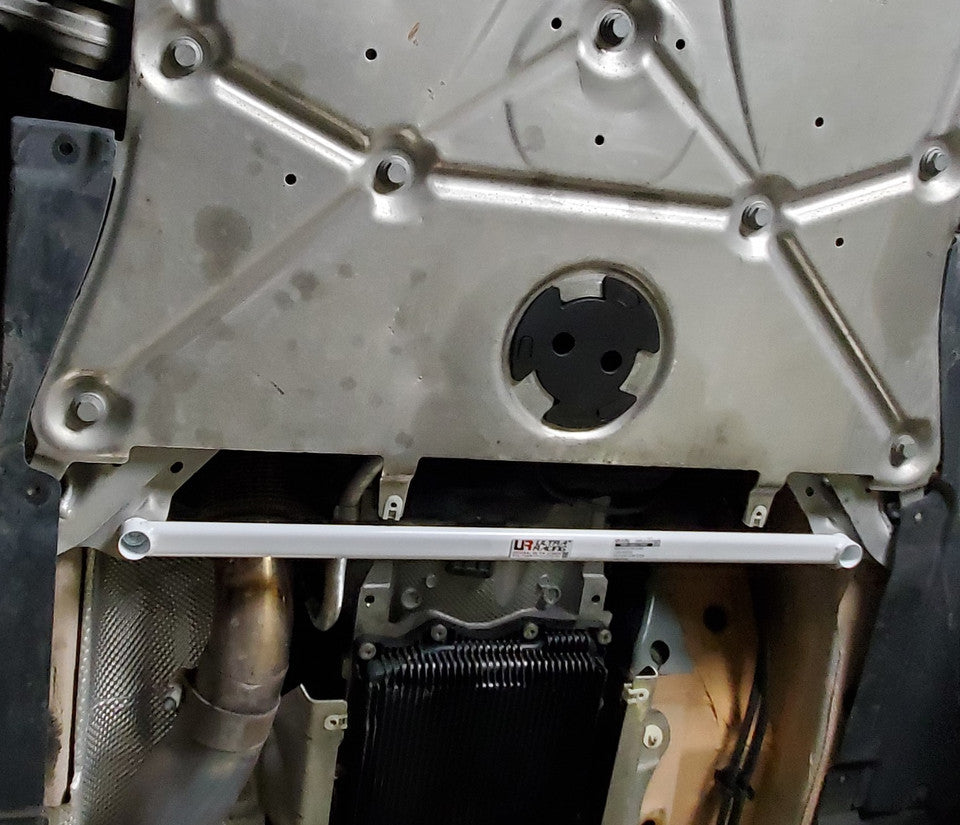 Ultra Racing - 2pt Front Lower Brace - BMW Z4 (G29) 2019-2022 - UR-LA2-4228