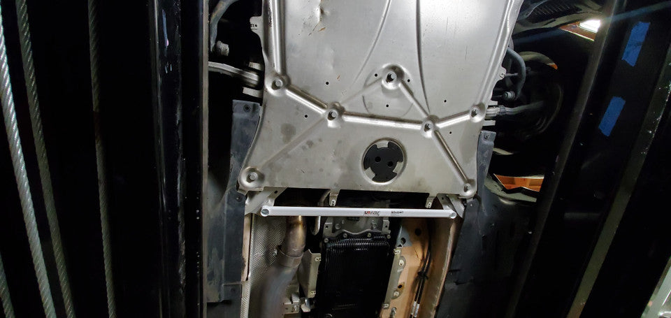 Ultra Racing - 2pt Front Lower Brace - BMW Z4 (G29) 2019-2022 - UR-LA2-4228