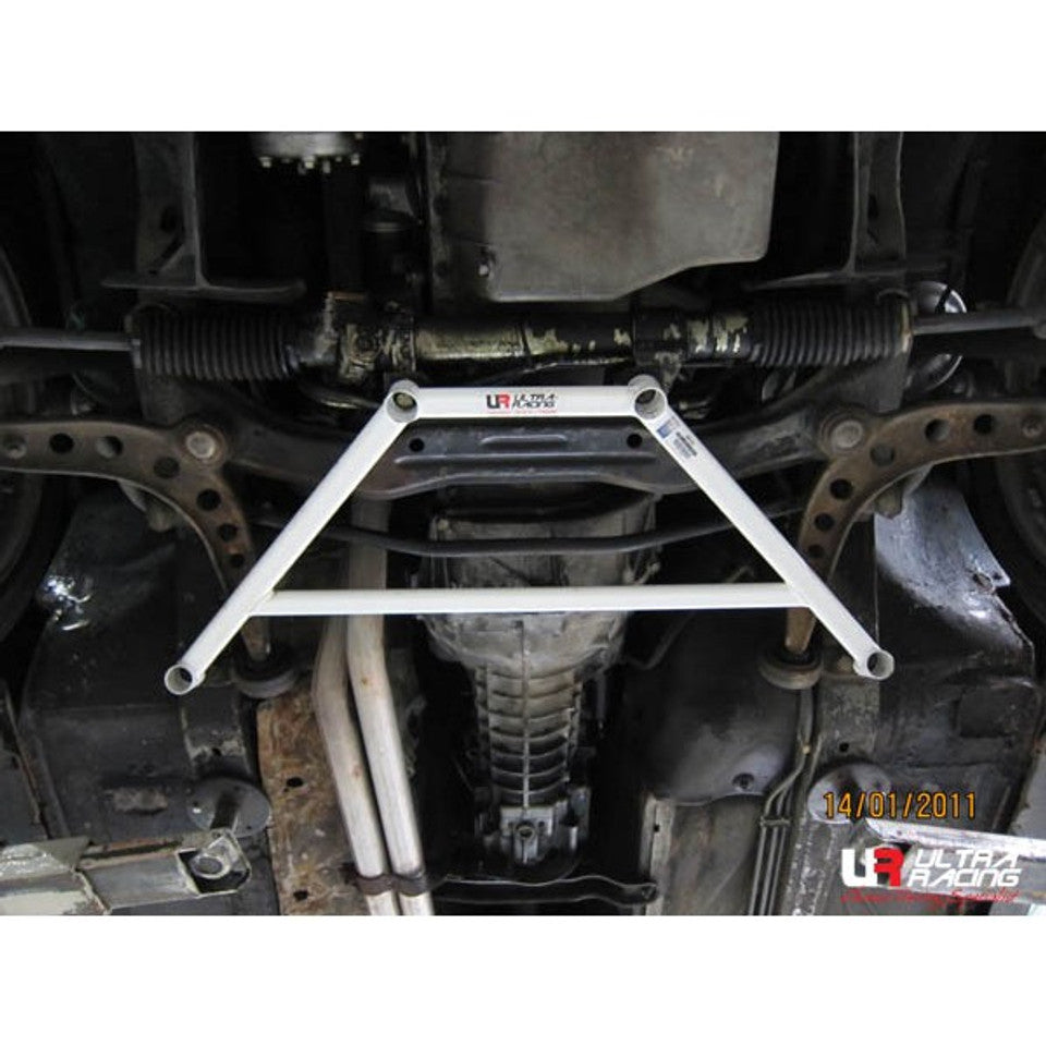 Ultra Racing - 4pt Front Lower Brace - BMW 3 SERIES (E30) 1982-1994 - UR-LA4-2841