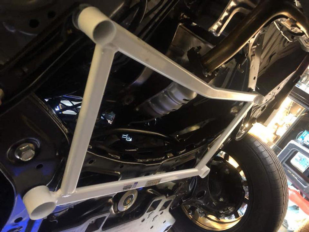 Ultra Racing - 4pt Front Lower Brace - HONDA HR-V (RU) 2016-2020 - UR-LA4-3159