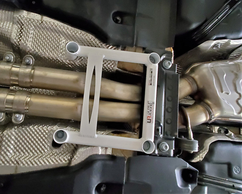 Ultra Racing - 4pt Middle Lower Brace - Audi A4 / S4 - UR-ML4-4080