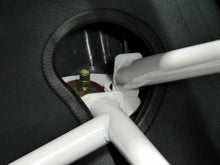 Load image into Gallery viewer, Ultra Racing - 4pt Rear Strut Brace - HONDA CIVIC (EK) HATCH 1996-2000 - UR-RE4-2986