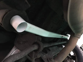 Ultra Racing - 2pt Rear Lower Brace - Audi Q / QS - UR-RL2-1199