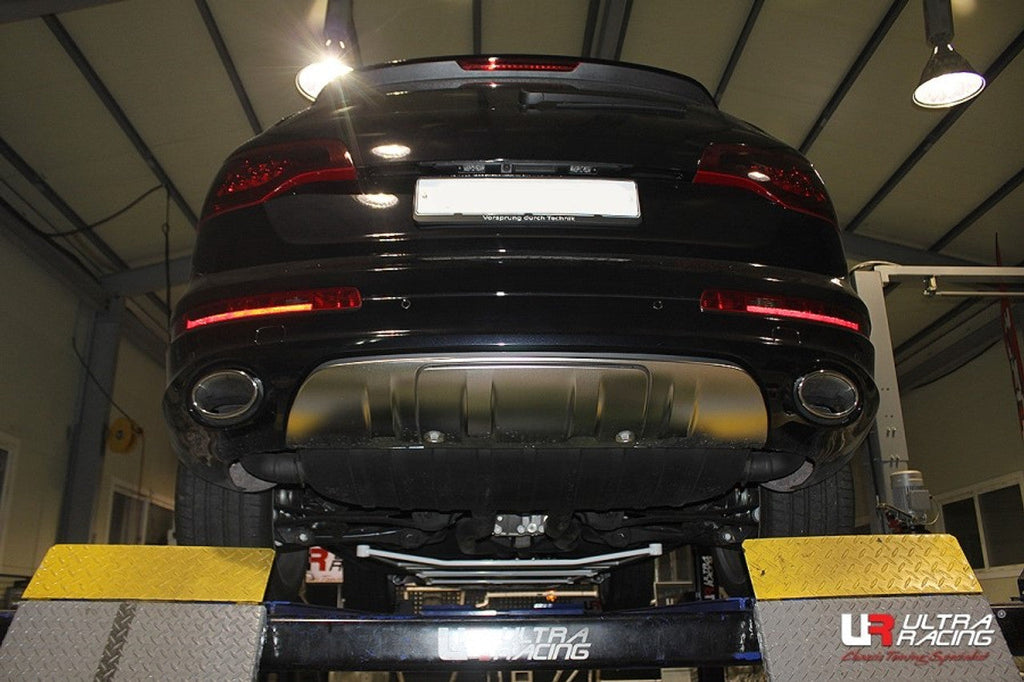 Ultra Racing - 2pt Rear Lower Brace - Audi Q / QS - UR-RL2-1199