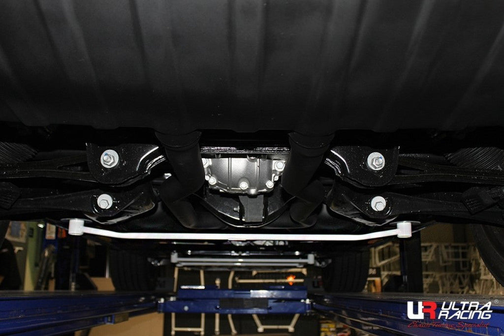 Ultra Racing - 2pt Rear Lower Brace - Audi Q / QS - UR-RL2-1199