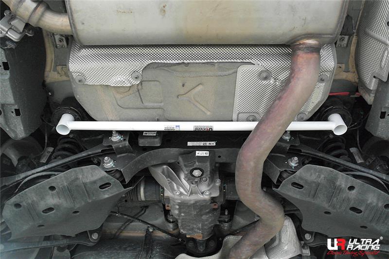 Ultra Racing - 2pt Rear Lower Brace - BMW 3 SERIES (F30/F31) 2012-2019 - UR-RL2-2545