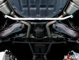Ultra Racing - 2pt Rear Lower Brace - MERCEDES-BENZ S350/500 (W221) 2007-2013 - UR-RL2-3405