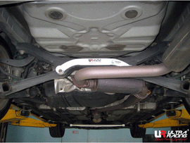 Ultra Racing - 2pt Rear Lower Brace - Toyota Celica 1999-2006 - UR-RL2-583