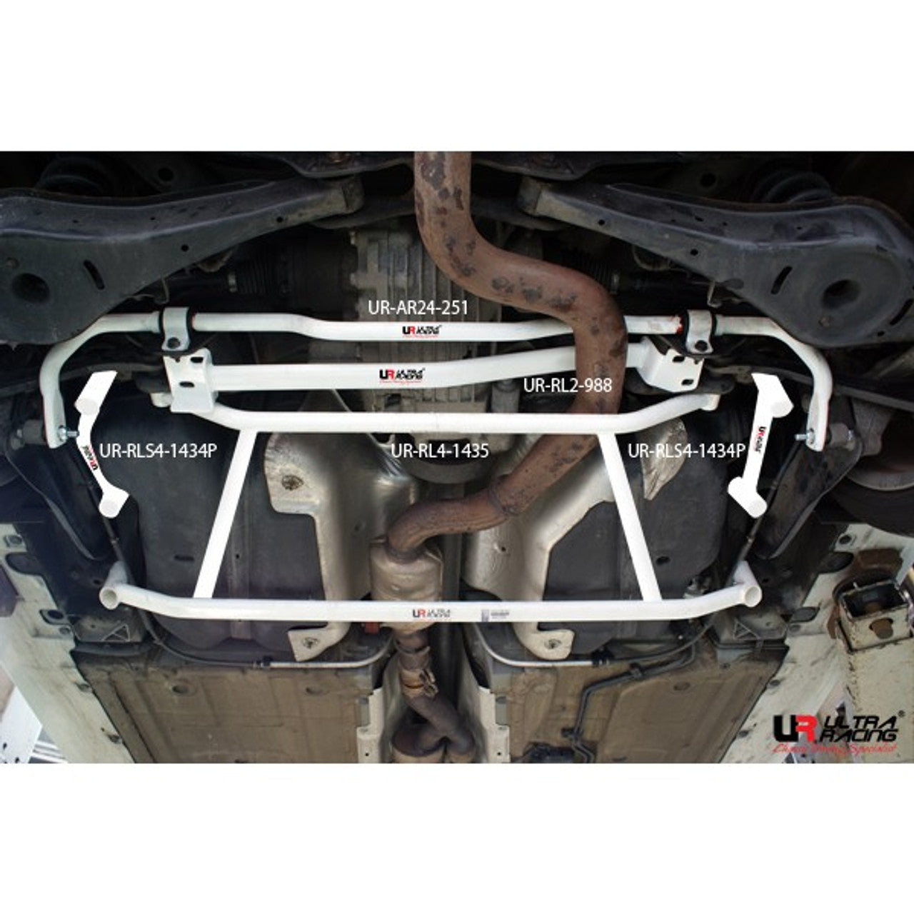 Ultra Racing - 4pt Rear Lower Brace - Audi TT/TT-S QUATTRO (8J) 2008-2014 - UR-RL4-1435