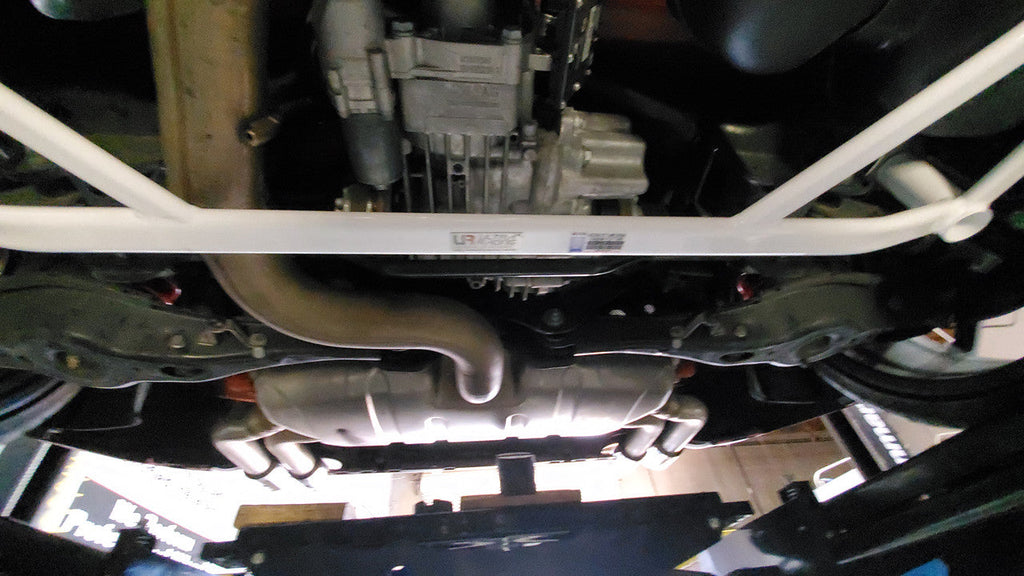 Ultra Racing - 4pt Rear Lower Brace - Audi A3 / S3 - UR-RL4-3612