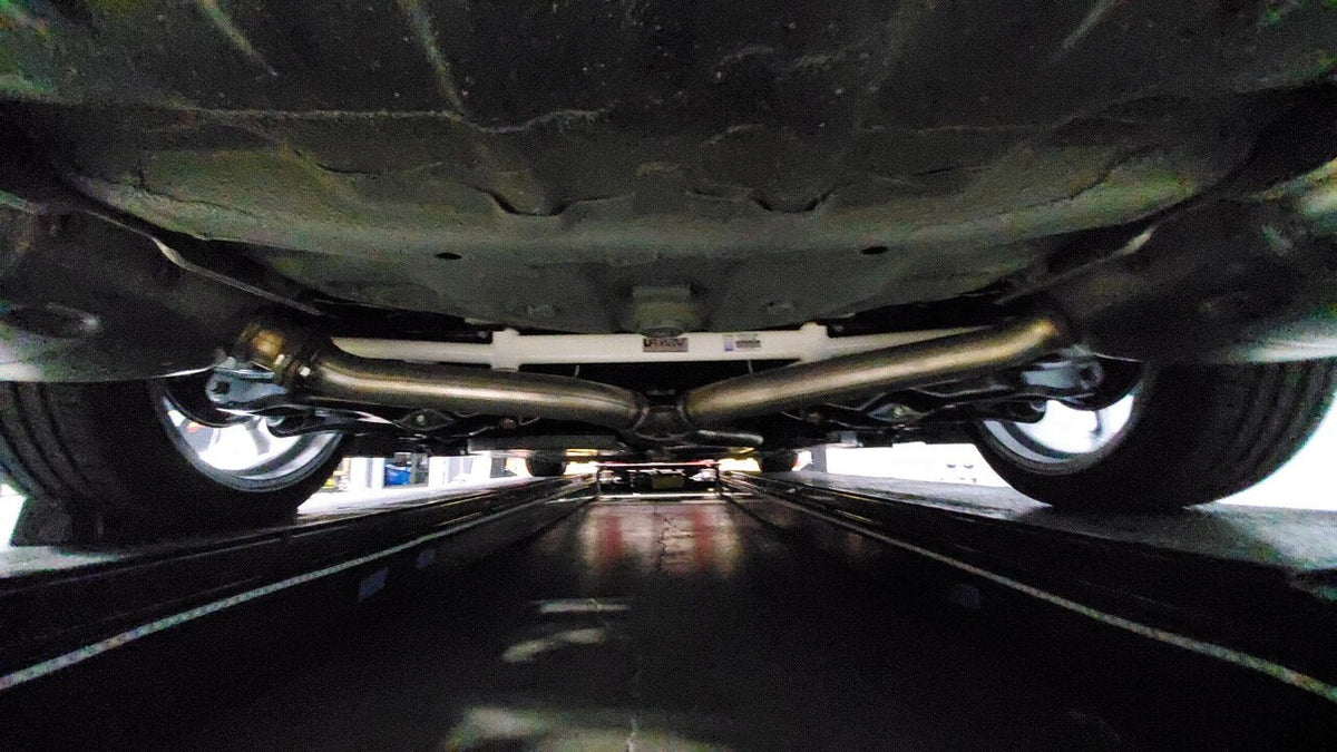 Ultra Racing - 4pt Rear Lower Brace -  2018+ Accord - UR-RL4-4059